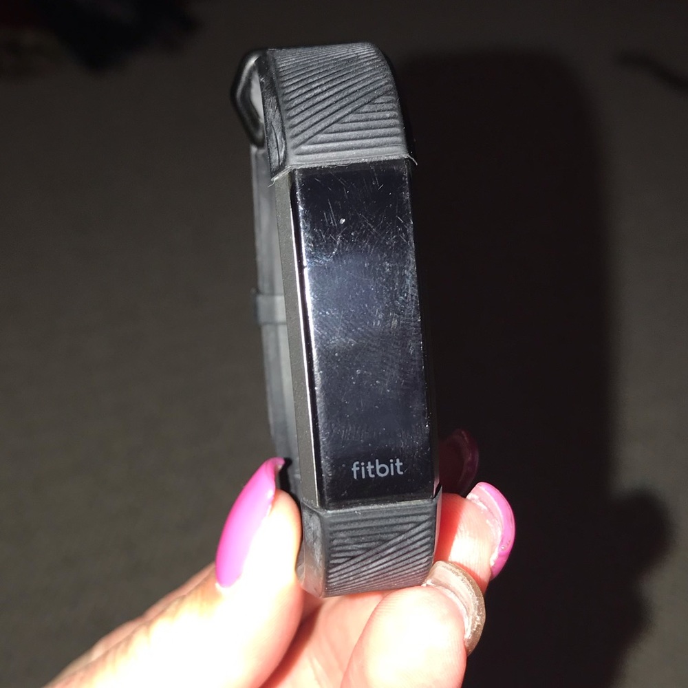 Alta Hr Fitbit with three other bands
